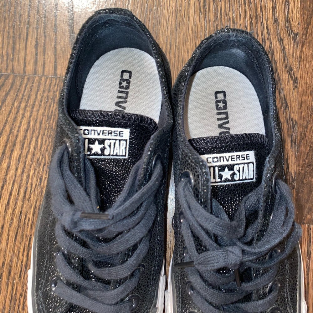 Converse All Star Size 5 - image 5